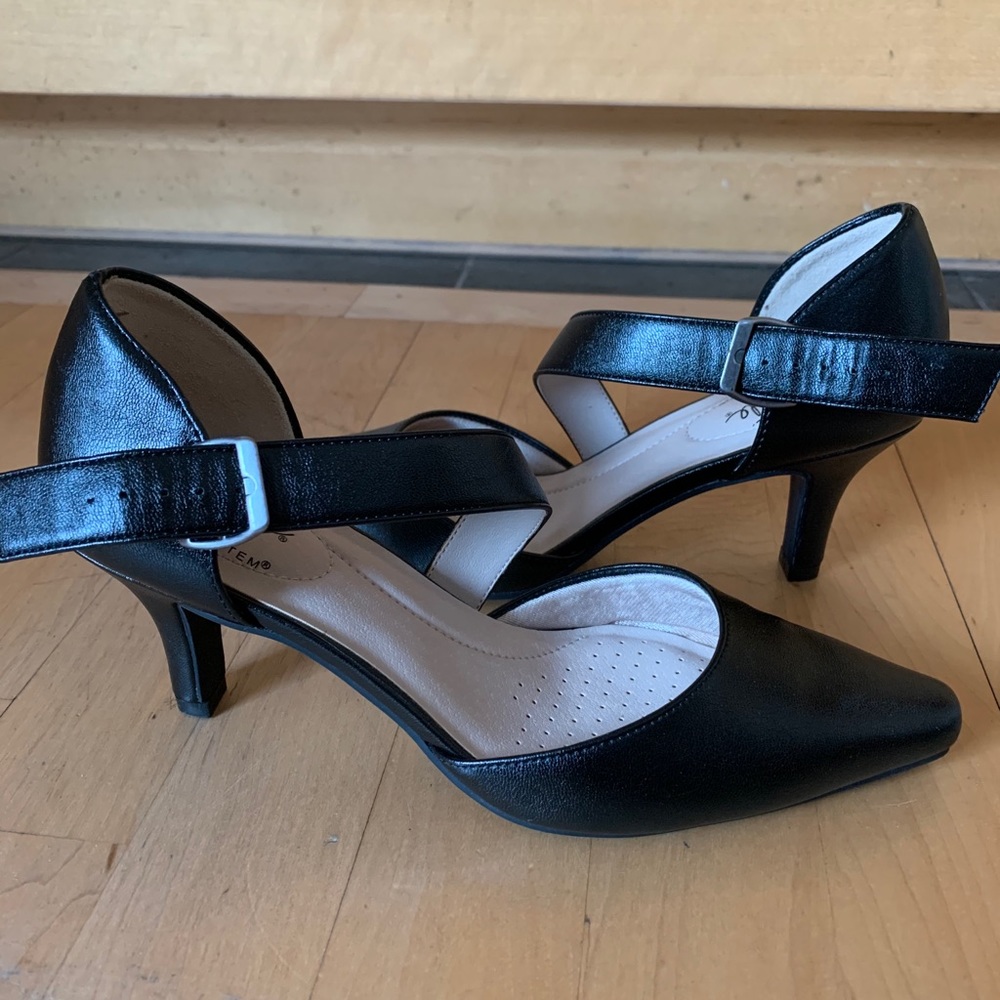 Life Stride Strapped Heels